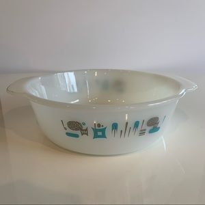 My Blue Heaven Serving/Casserole Dish.